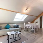 Hébergement de vacances 2 Pièces Avec Terrasse Ouzous
