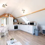 2 Pièces Avec Terrasse *